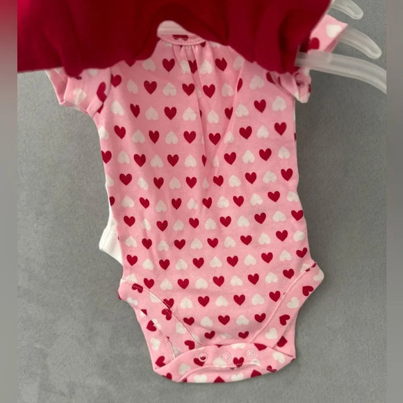 Multipack bodysuits from the children’s place - Picture 2 of 4